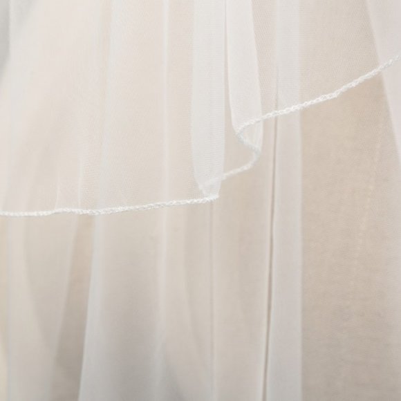 Wedding veil white medium brand new - Picture 6 of 7